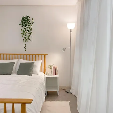 Jamstay In Seoul Nearby Kspo Dome, Lotte World, Jamsil